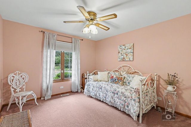 14615 W Hickory Avenue, Lemont, IL 60439