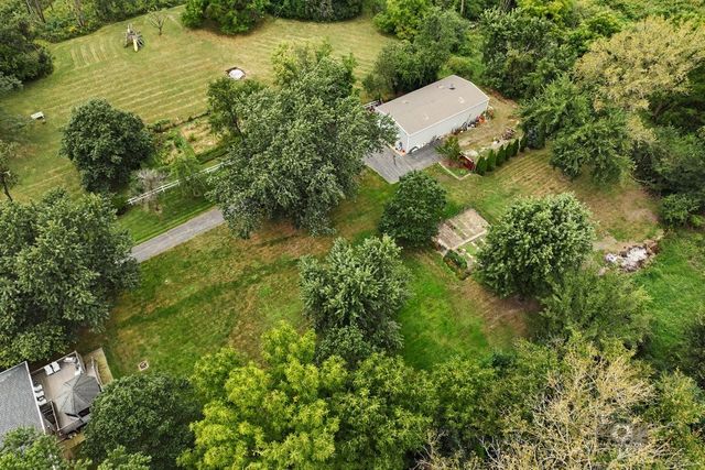 14615 W Hickory Avenue, Lemont, IL 60439