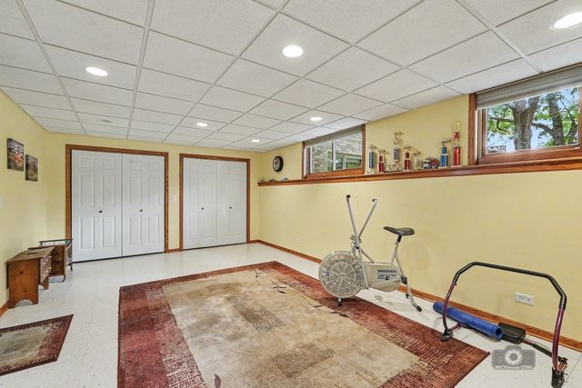 14615 W Hickory Avenue, Lemont, IL 60439