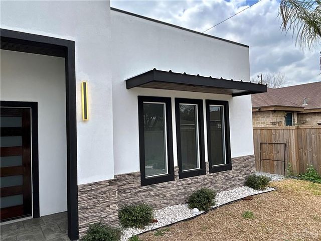 3614 Mina De Oro Street, Edinburg, TX 78542