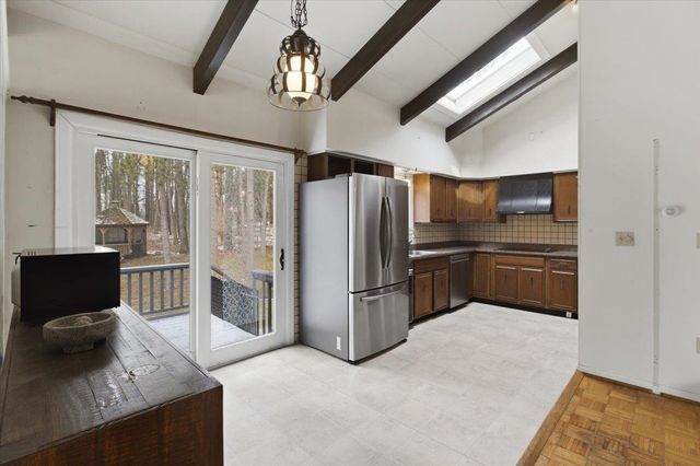 93 Russett Drive, Bennington, VT 05201