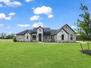 305 Wrangler Court, Weatherford, TX 76088