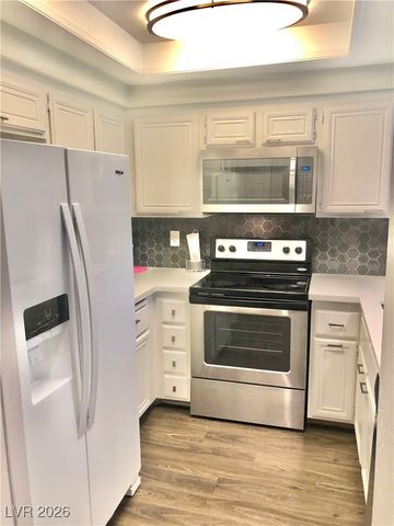 8917 ANTIOCH Way, Las Vegas, NV 89117