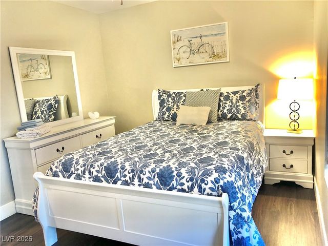 8917 ANTIOCH Way, Las Vegas, NV 89117