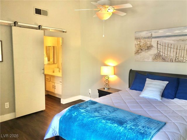 8917 ANTIOCH Way, Las Vegas, NV 89117