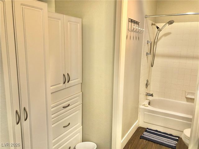 8917 ANTIOCH Way, Las Vegas, NV 89117