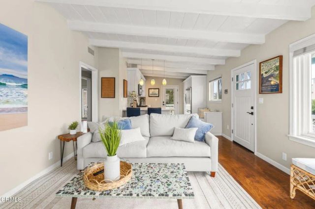 1308 Devon Lane, Ventura, CA 93001