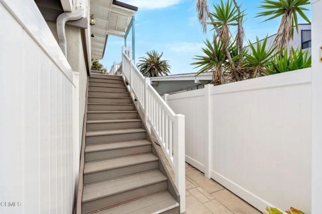 1308 Devon Lane, Ventura, CA 93001