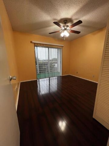 6289 Lear Drive 302, Atlantis, FL 33462