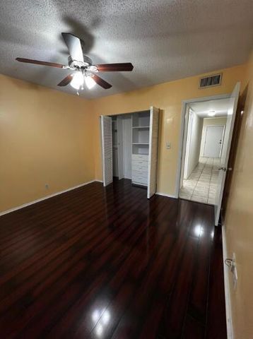 6289 Lear Drive 302, Atlantis, FL 33462