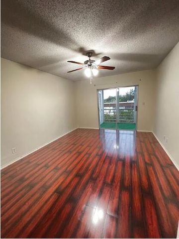 6289 Lear Drive 302, Atlantis, FL 33462