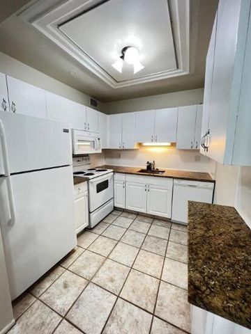 6289 Lear Drive 302, Atlantis, FL 33462