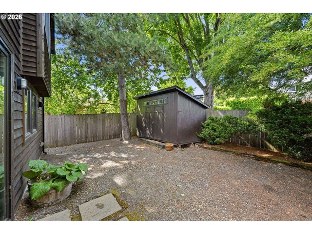 2611 Se 51st Ave A & B, Portland, OR 97206
