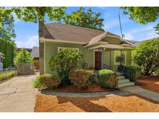 2611 Se 51st Ave A & B, Portland, OR 97206