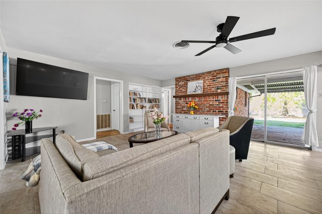 9310 Cliffwood Drive, Houston, TX 77096