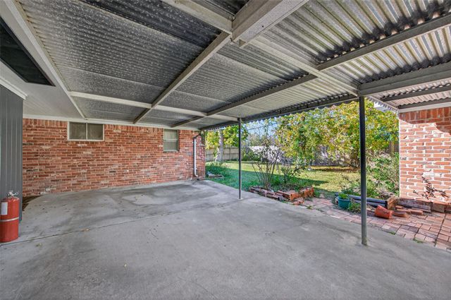 9310 Cliffwood Drive, Houston, TX 77096