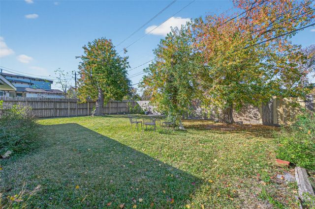 9310 Cliffwood Drive, Houston, TX 77096