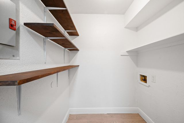 10733 Braes Bend Drive E10733, Houston, TX 77071