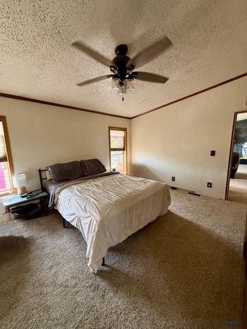 14668 CORDES LN, Rapid City, SD 57701