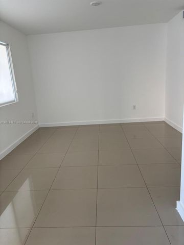 423 E 27th St 101, Hialeah, FL 33013