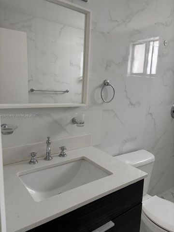 423 E 27th St 101, Hialeah, FL 33013
