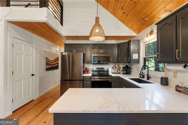 120 Brookhaven Trail, Blue Ridge, GA 30513