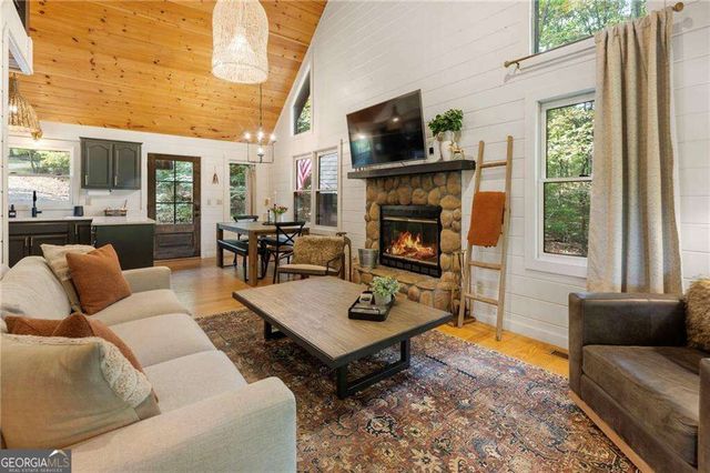 120 Brookhaven Trail, Blue Ridge, GA 30513