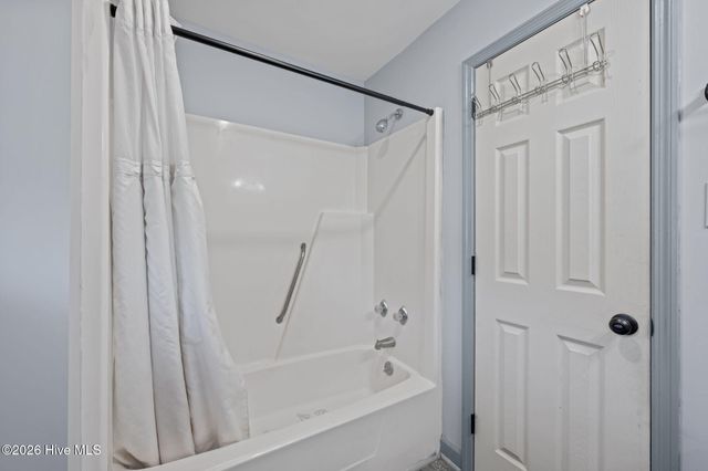 4802 Meadow Court Drive, New Bern, NC 28562