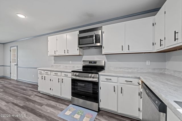 4802 Meadow Court Drive, New Bern, NC 28562