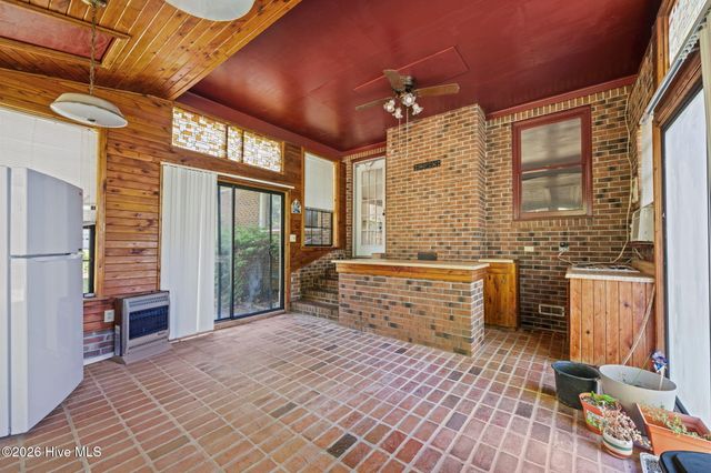 4802 Meadow Court Drive, New Bern, NC 28562