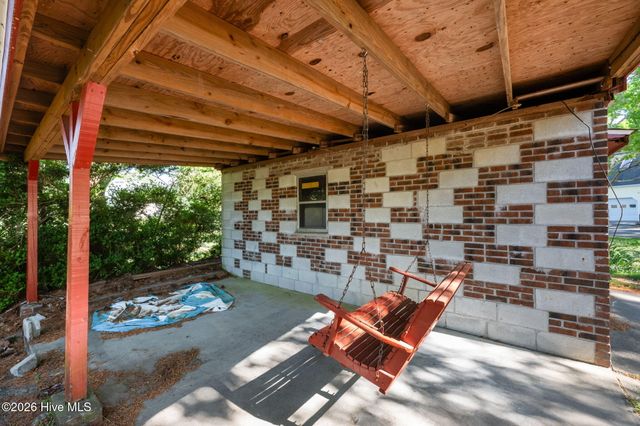 4802 Meadow Court Drive, New Bern, NC 28562