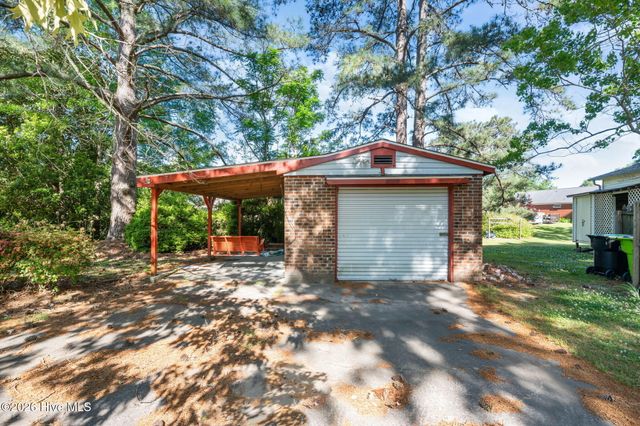 4802 Meadow Court Drive, New Bern, NC 28562