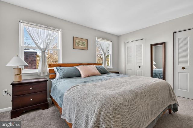 1004 TOM PAINE DR, Lancaster, PA 17603