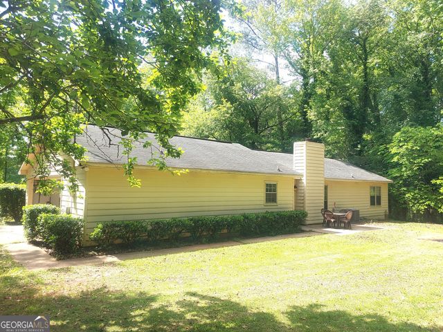 108 Cedar Creek Court, Lagrange, GA 30240