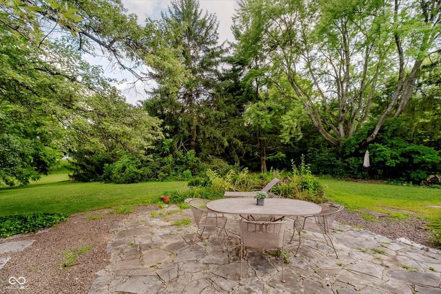 11327 Lakeshore Drive W, Carmel, IN 46033