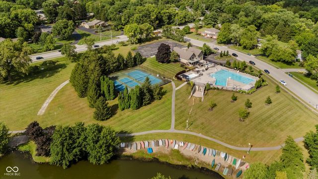 11327 Lakeshore Drive W, Carmel, IN 46033