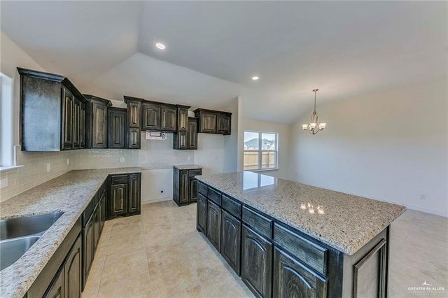 7507 55th Lane, Mcallen, TX 78504