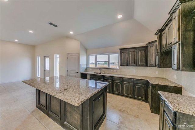 7507 55th Lane, Mcallen, TX 78504