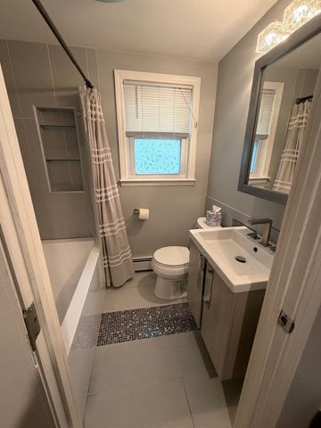 10 Autumn St, Braintree, MA 02184