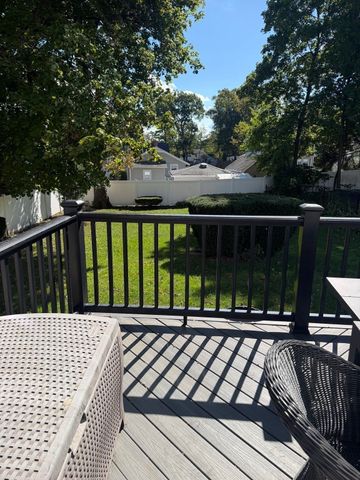 10 Autumn St, Braintree, MA 02184