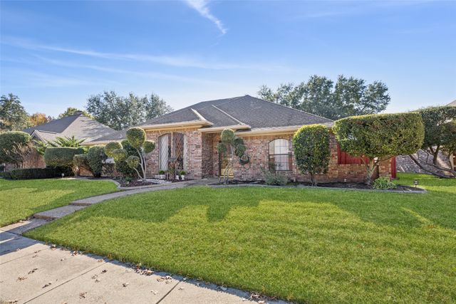 2918 Grand Oak Drive, Garland, TX 75044