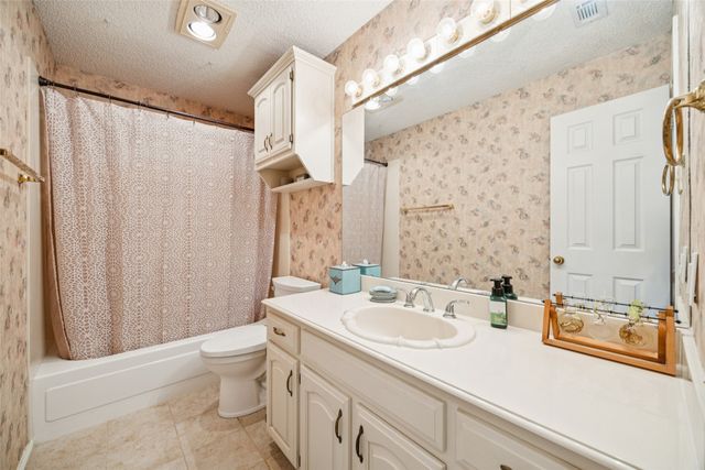 2918 Grand Oak Drive, Garland, TX 75044