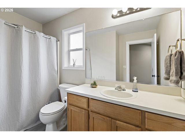 707 ASH St, Dayton, OR 97114
