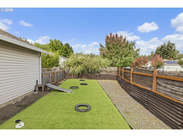 707 ASH St, Dayton, OR 97114
