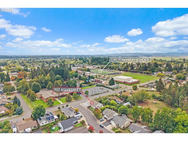 707 ASH St, Dayton, OR 97114