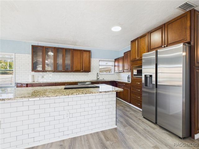 2 N Melbourne Street, Beverly Hills, FL 34465