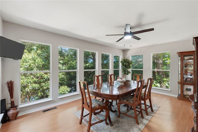 7 Brixham Lane, Bella Vista, AR 72714