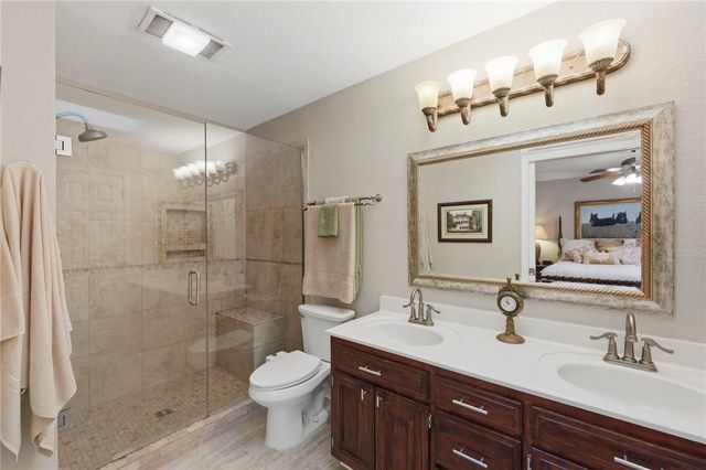 7 Brixham Lane, Bella Vista, AR 72714