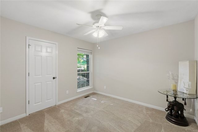 7 Brixham Lane, Bella Vista, AR 72714
