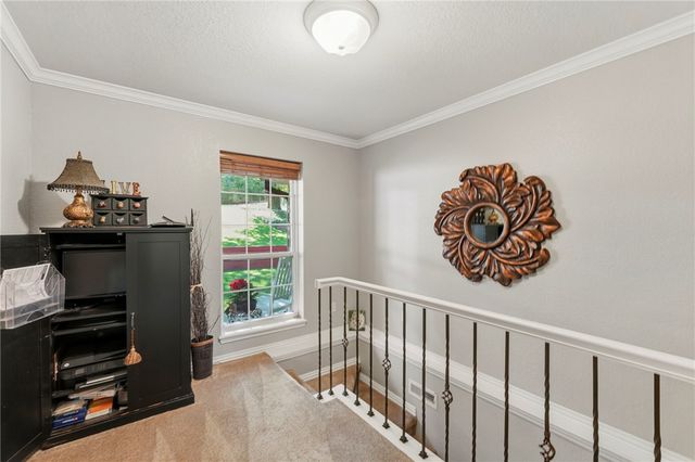 7 Brixham Lane, Bella Vista, AR 72714